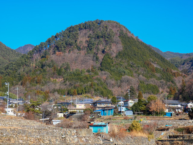 要害山